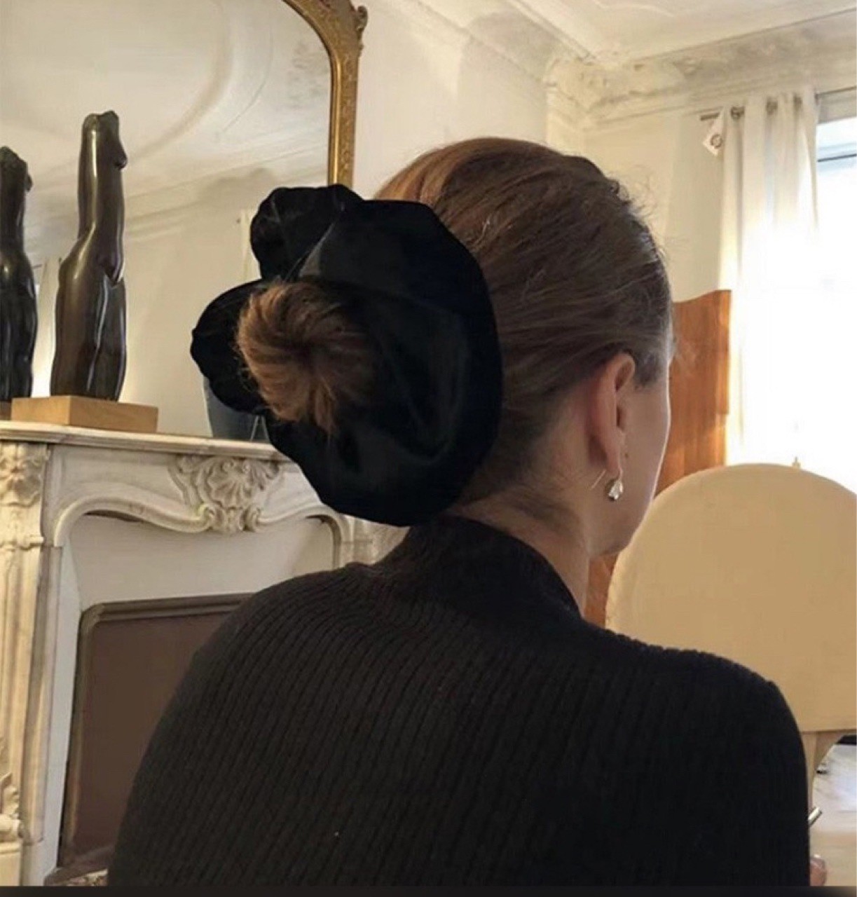 特大黒ベルベットシュシュヘアネクタイ女性女の子固体ゴムビッグ - Winter Headband Fleece のレビューと価格